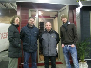 Frau Dr. Pamela Voigt, Architektin aus Leipzig, Herr Andreas Krombholz, Fraunhofer Institut für Werkstoffmechanik, Halle (Saale), Herr Dr. Ingo Böhlert, BWSA e.V. und Herr Michael Keller, Geschäftsführer Blackmiller Event Logistic GmbH, Würzburg